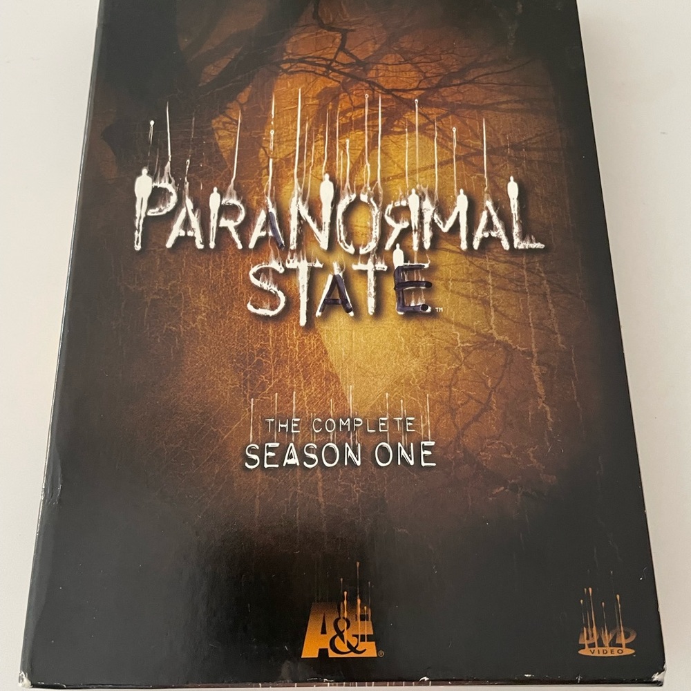 Paranormal State the complete season one 3 DVD video used